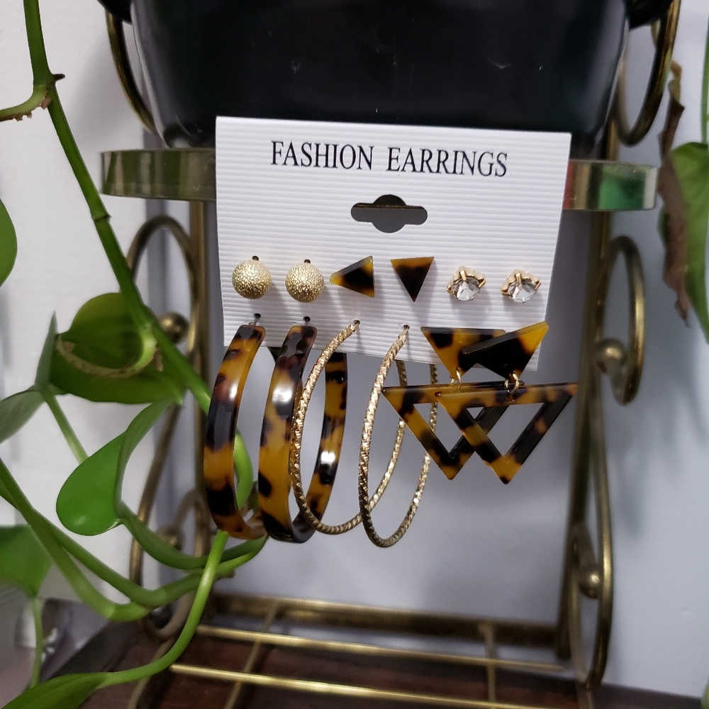 6 Pairs Women's Fashion Earrings